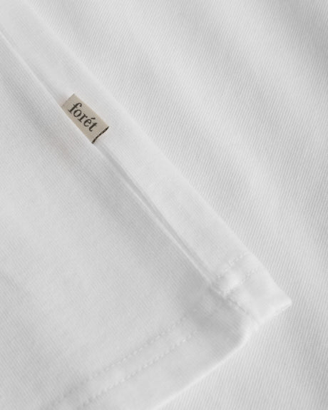 Forét vitruta X forét East T-Shirt