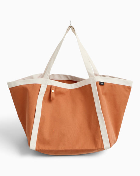 HAY Design Everyday Sports Bag Medium Burnt Orange