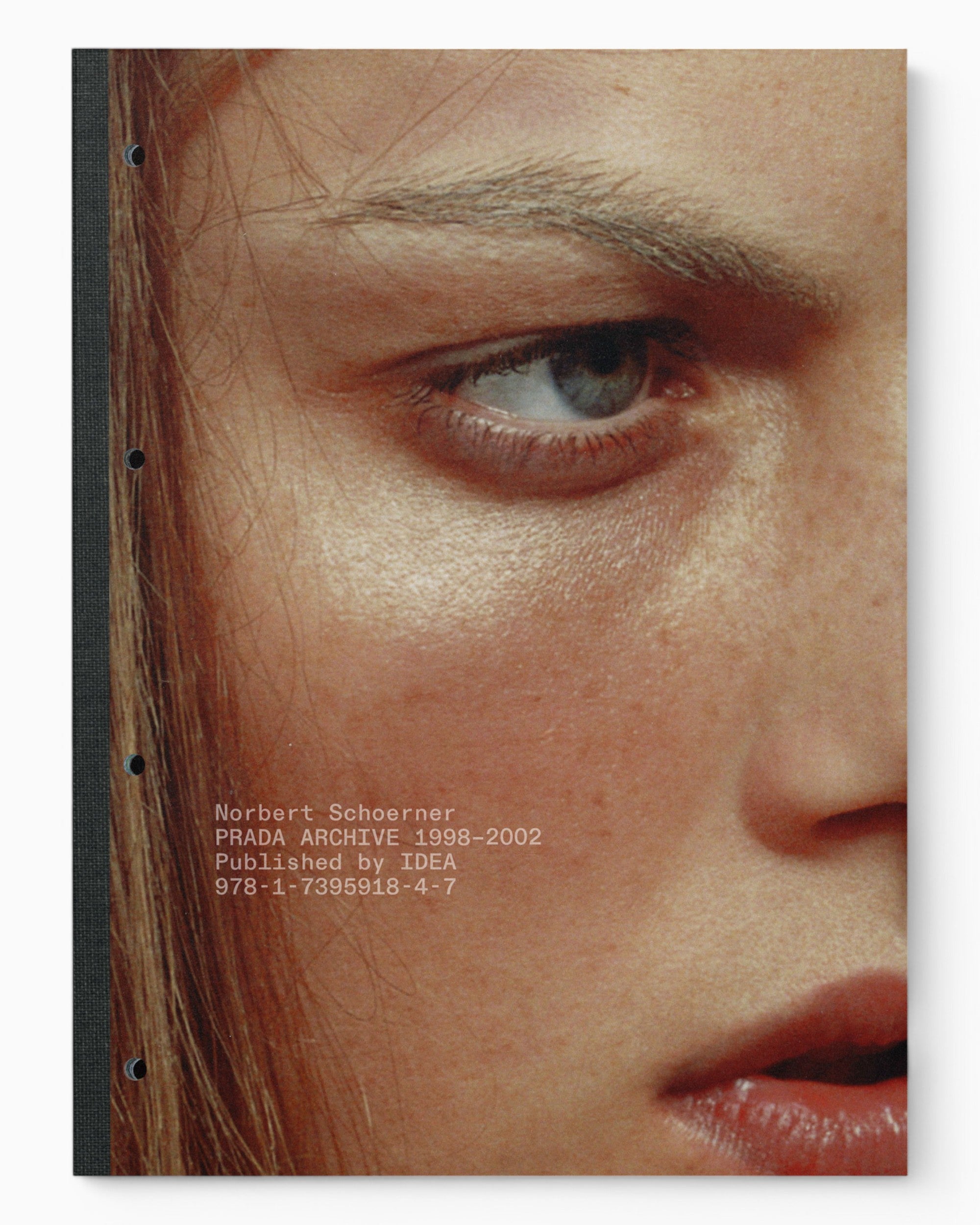 IDEA Norbert Schoerner Prada Archive 1998-2002 - vitruta IDEA Norbert Schoerner Prada Archive 1998-2002 - vitruta