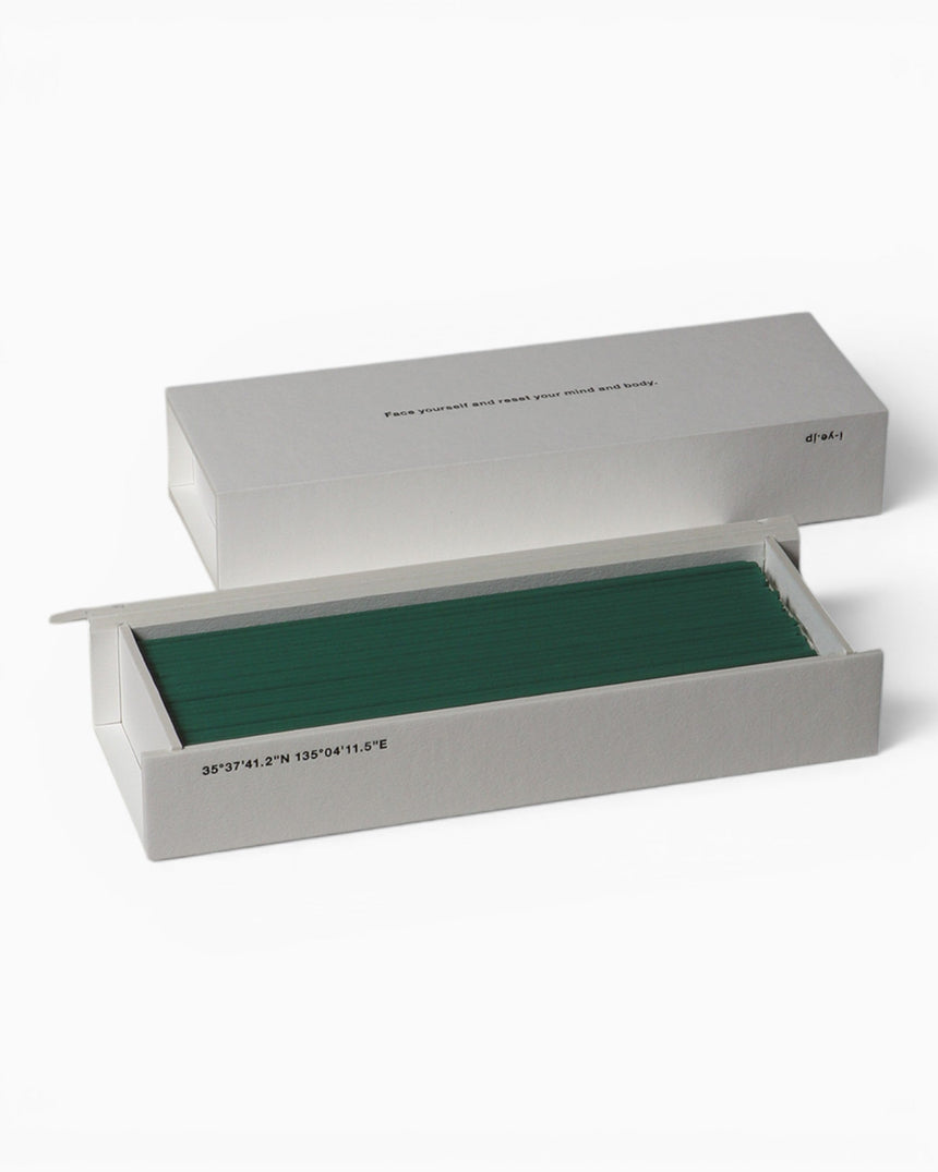 IYÉ IYÉ incense No.009 Cedar Woody