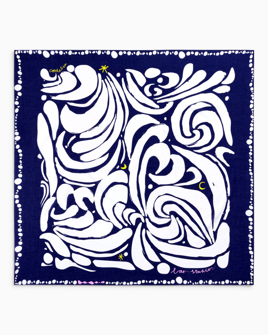 Lar Studio Cordelia Pareo 135 x 135 Navy
