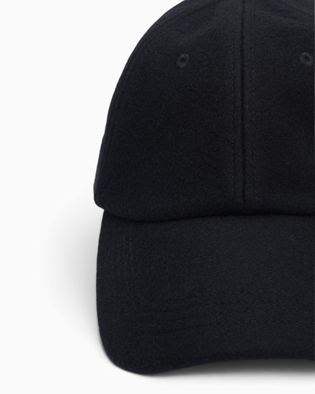 Les Benjamins Cap