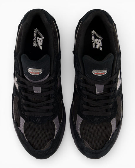 New Balance 2002R GORE-TEX Protection Pack Sneaker