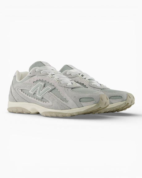 New Balance 204L Kadın Sneaker