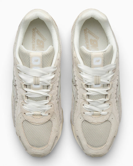 New Balance 204L Kadın Sneaker