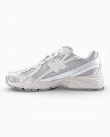 New Balance 740 Sneaker