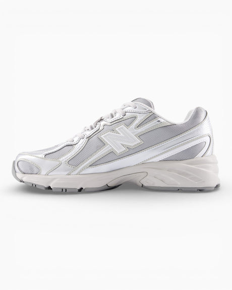 New Balance 740 Sneaker
