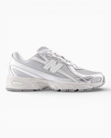 New Balance 740 Sneaker Metallic Silver