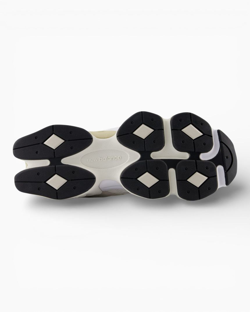 New Balance 9060 Sneaker