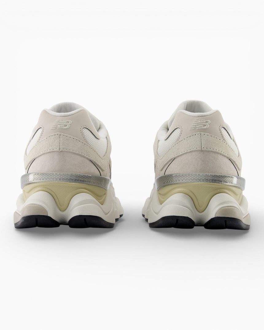 New Balance 9060 Sneaker