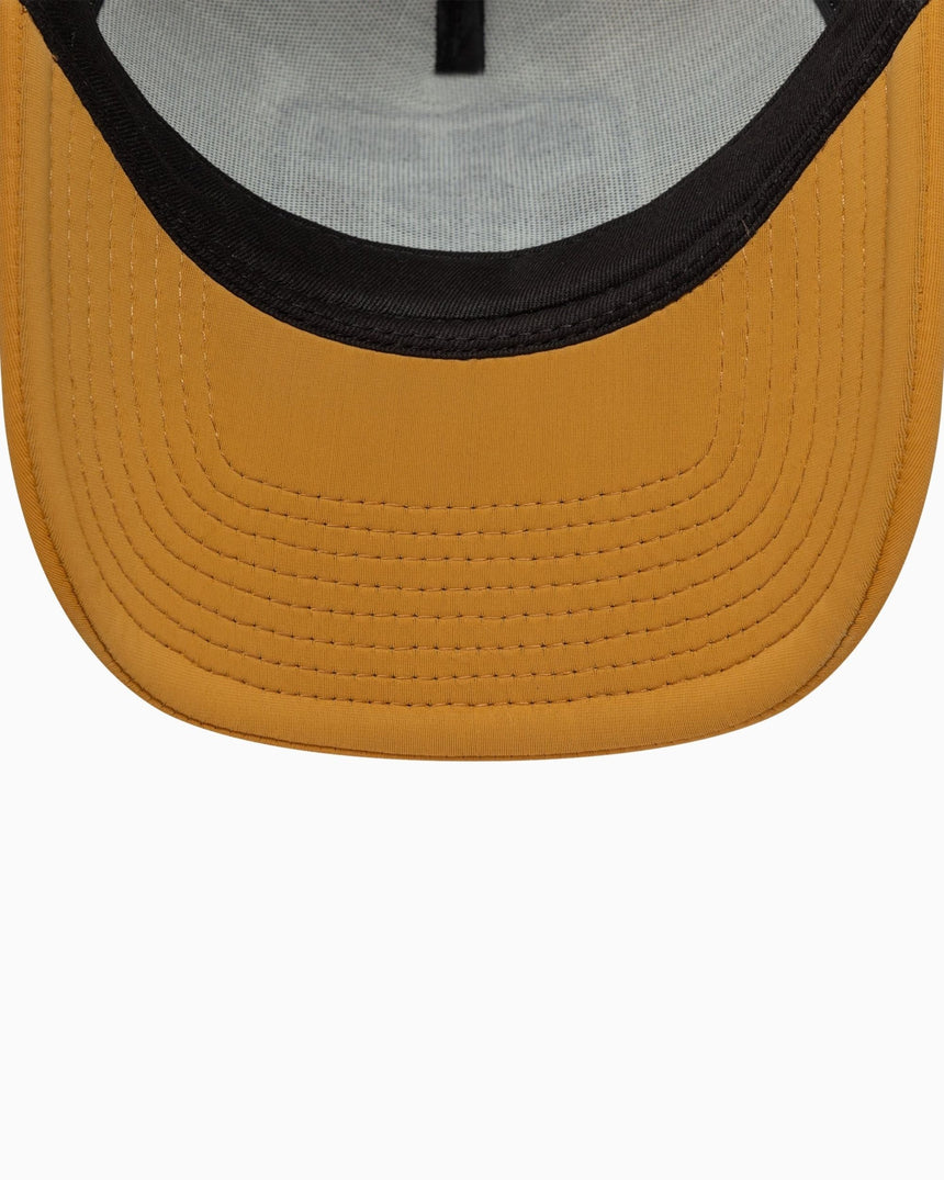 New Era Graphic Patch Trucker 9FORTY Şapka