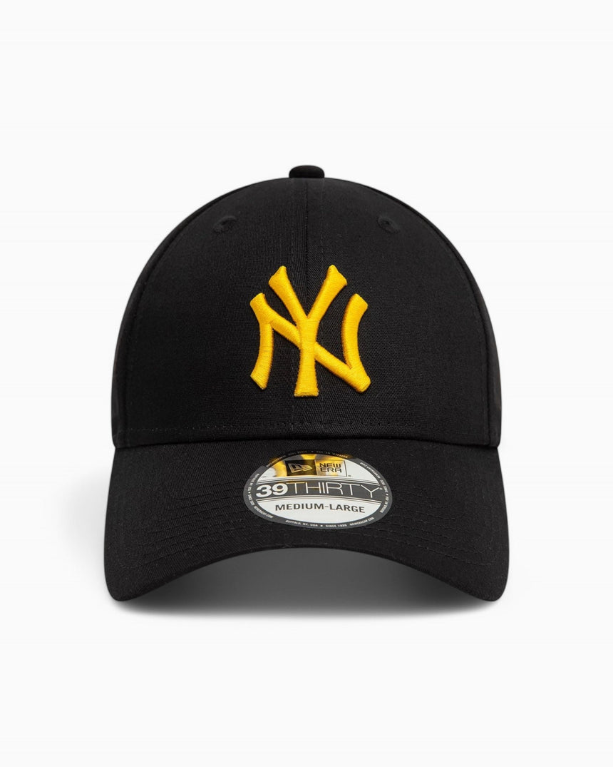 New Era NY Yankees League Essential 39THIRTY Şapka