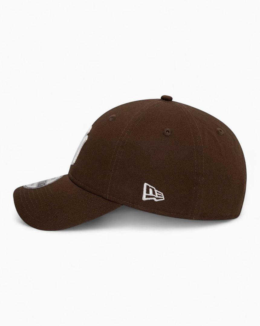 New Era NY Yankees League Essential 9TWENTY Şapka