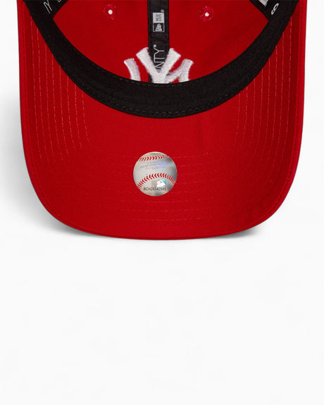 New Era NY Yankees League Essential 9TWENTY Şapka Red
