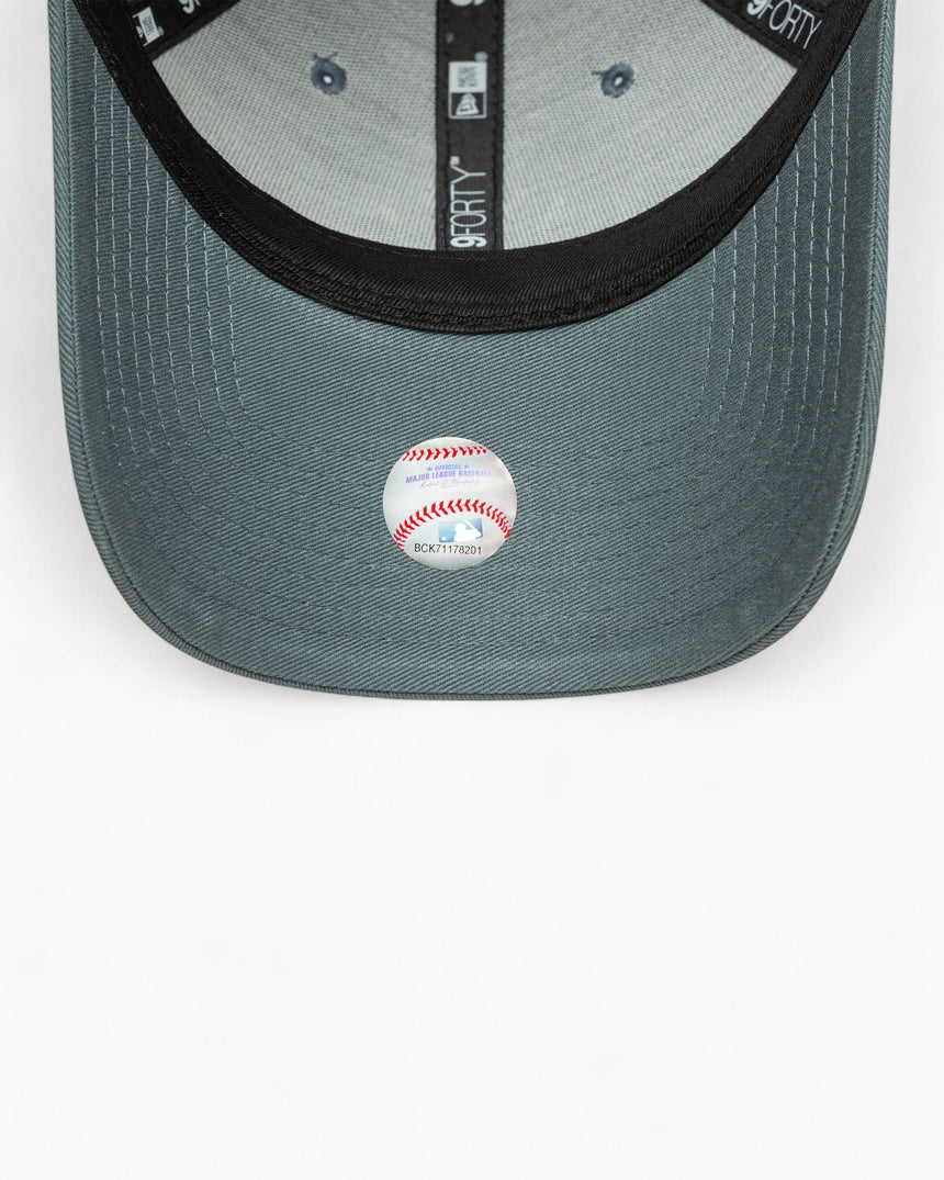 New Era NY Yankees League Essentials 9FORTY Şapka Grey