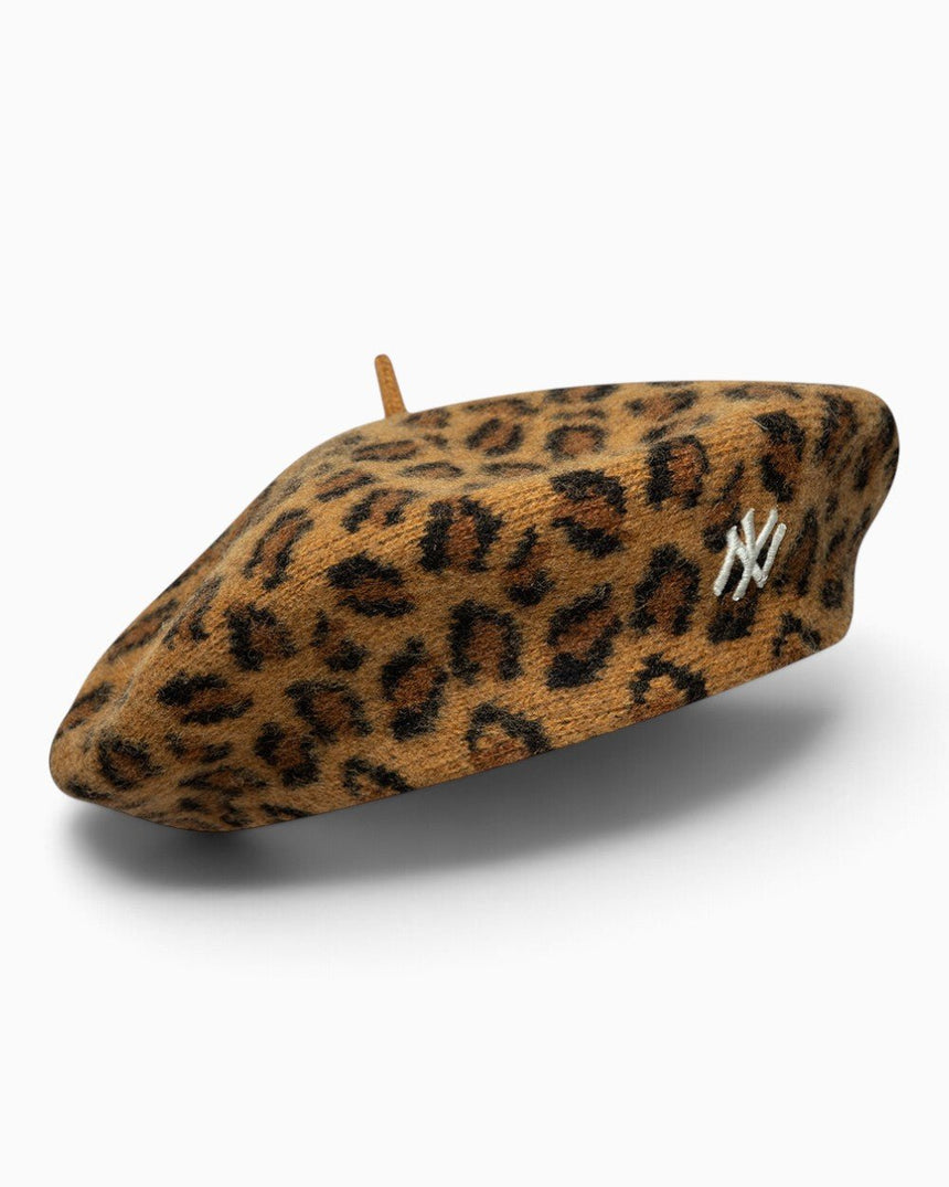 New Era NY Yankees Leopard Beret Beige