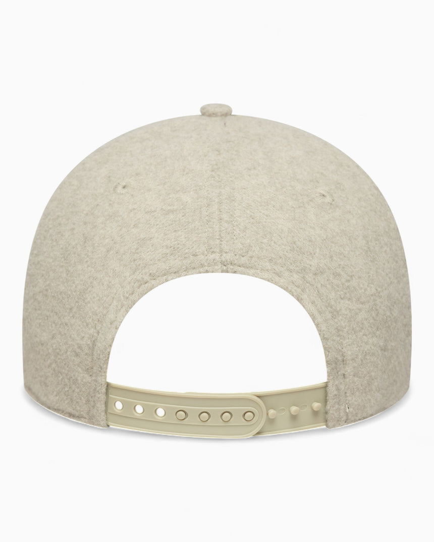 New Era NY Yankees Melton Wool 9FORTY Şapka Beige