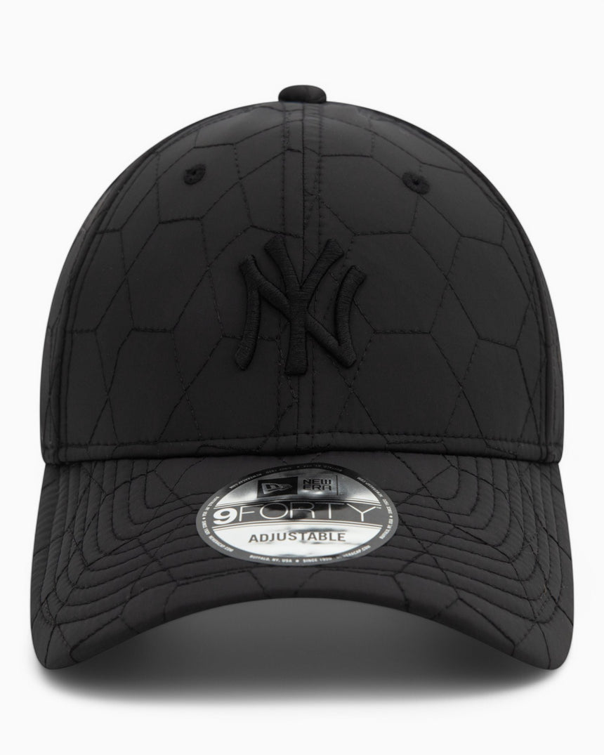 New Era NY Yankees Quilted 9FORTY Şapka