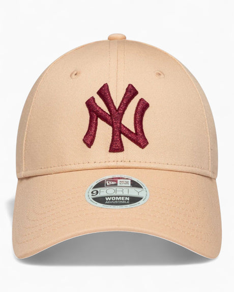 New Era NY Yankees Women's Metallic Logo 9FORTY Şapka