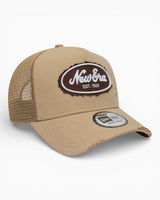 New Era Oval Canvas Distress Trucker Şapka