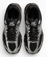 Nike Air Max Moto 2K Kadın Sneaker