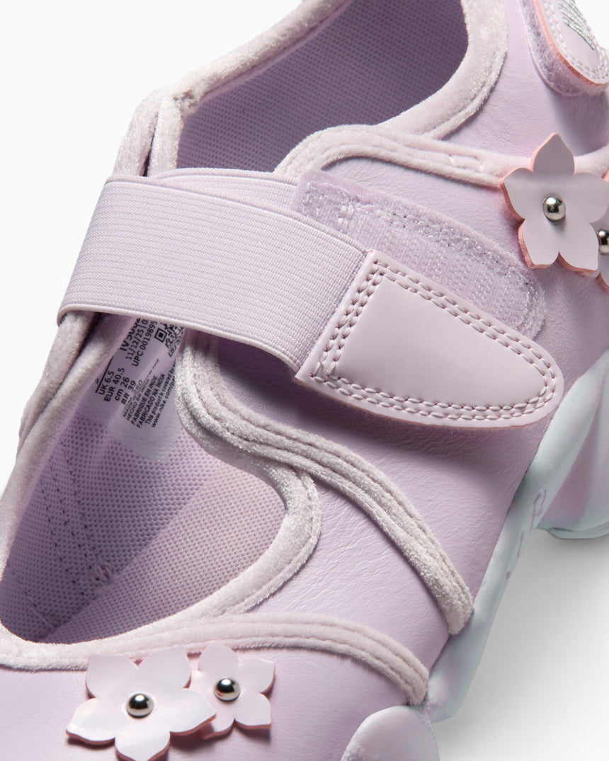 Nike Air Rift 'Florette' Kadın Sneaker Bleached Lilac/Wolf Grey/Metallic Silver