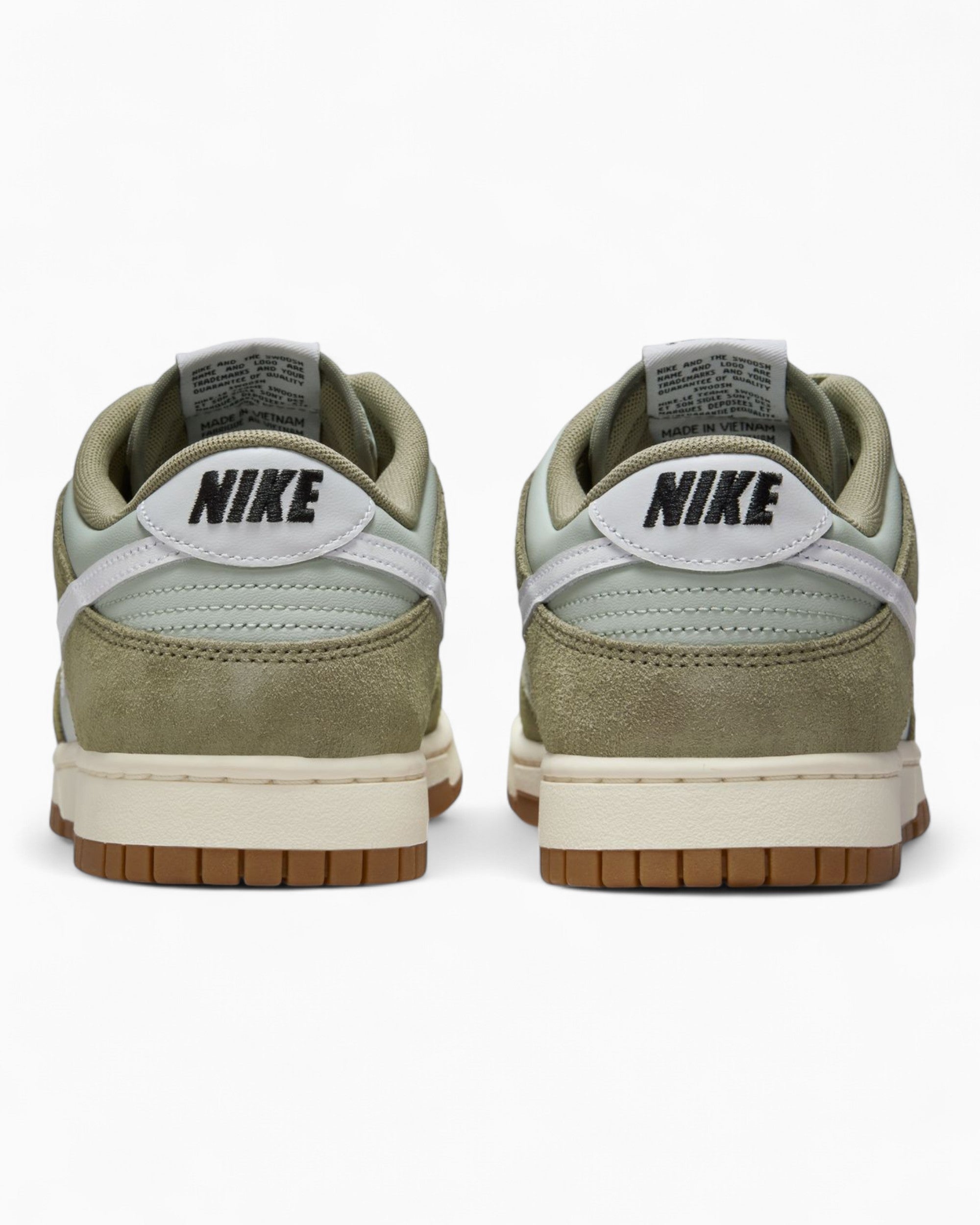 nike dunk low retro medium