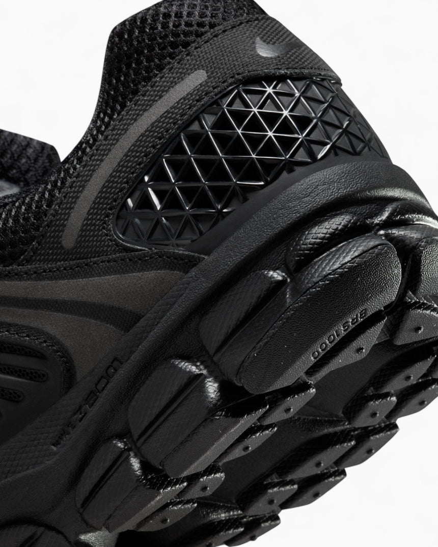 Nike Zoom Vomero 5 Erkek Sneaker