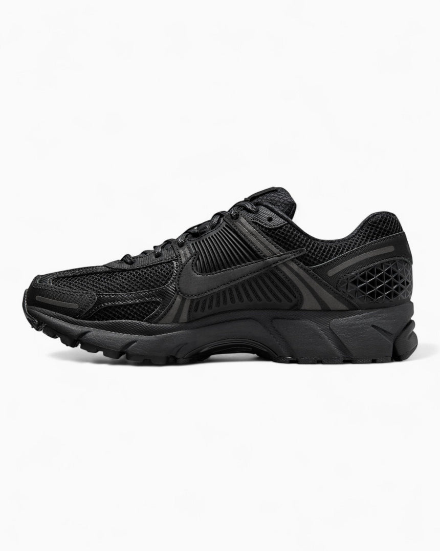 Nike Zoom Vomero 5 Erkek Sneaker