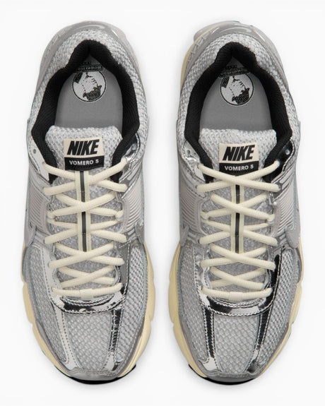 Nike Zoom Vomero 5 Kadın Sneaker