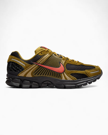 Nike Zoom Vomero 5 PRM Erkek Sneaker Olive Flak/Siyah/Quantum Moss/Picante Red