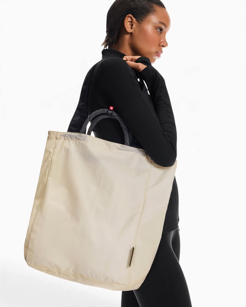On Tote Pack 25L Çanta