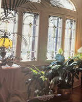 Pestil Books for vitruta American Bungalow Style