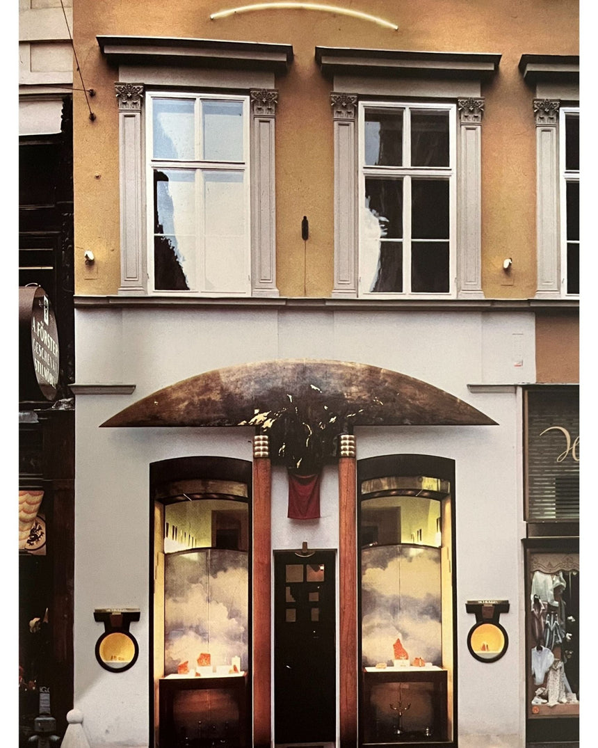 Pestil Books for vitruta Boutiques