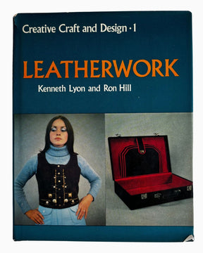 Pestil Books for vitruta Leatherwork
