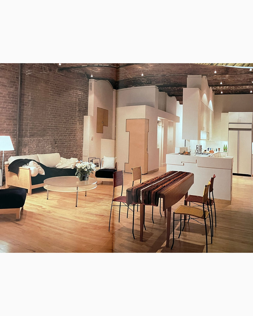 Pestil Books for vitruta Loft