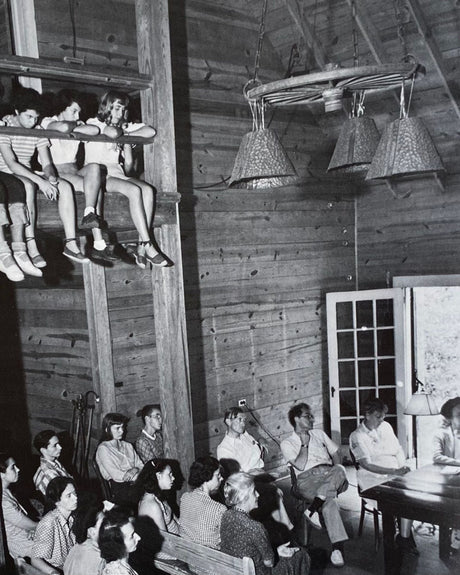 Pestil Books for vitruta The Arts at Black Mountain College