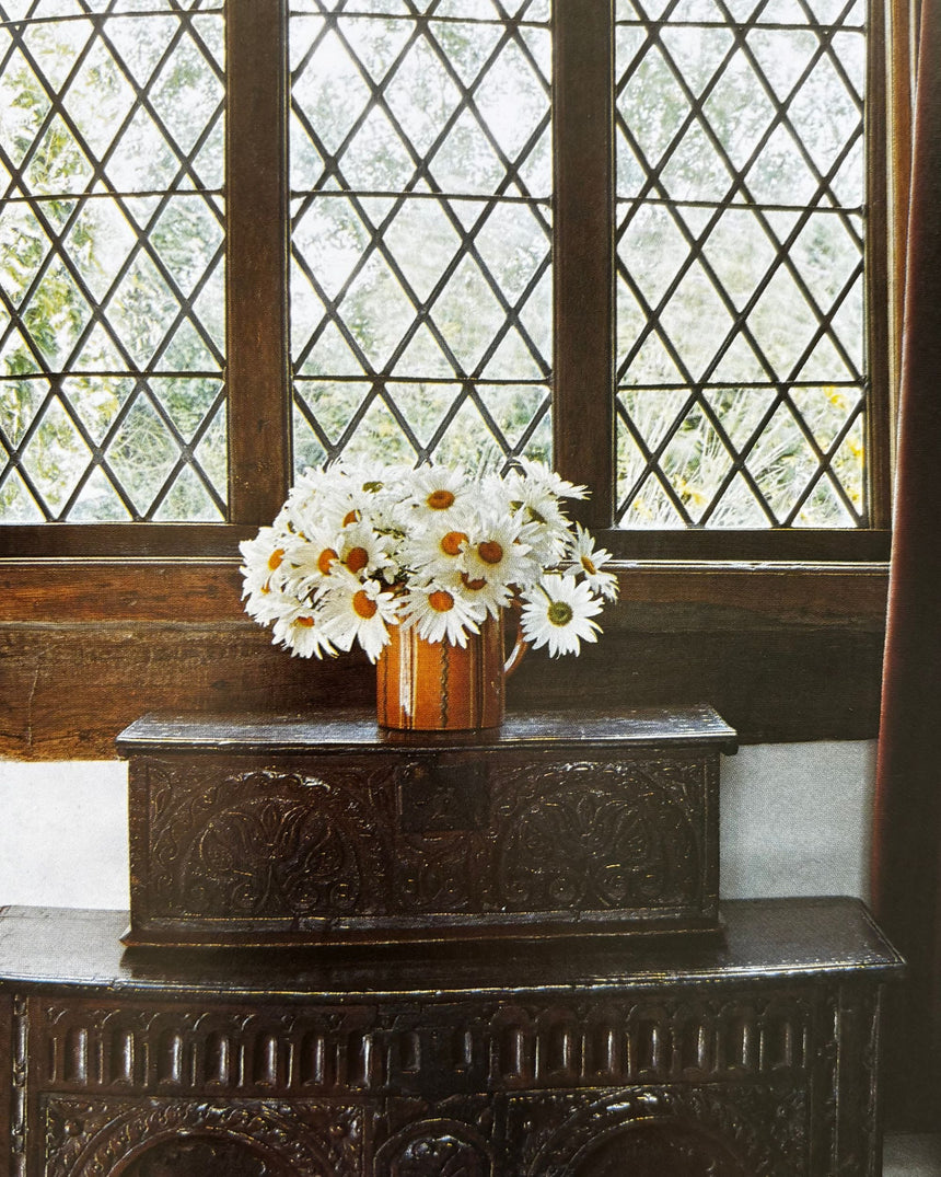 Pestil Books for vitruta The Country Home Decorating Book: A Practical Guide to Restoring, Styling and Furnishing