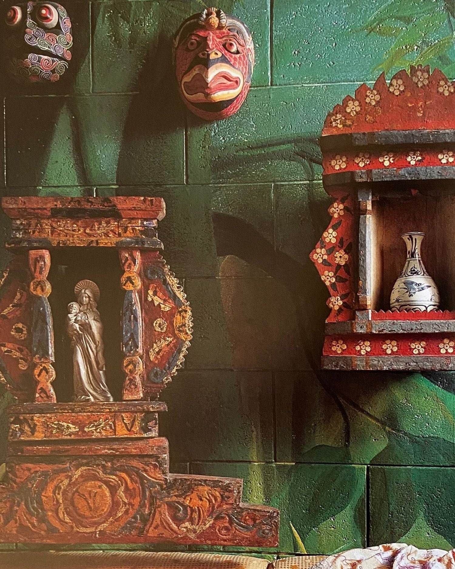 Pestil Books for vitruta Tropical Interiors: Contemporary Style in the Phillippines