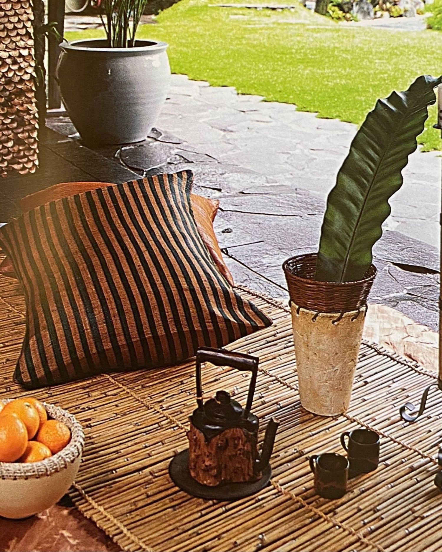 Pestil Books for vitruta Tropical Interiors: Contemporary Style in the Phillippines