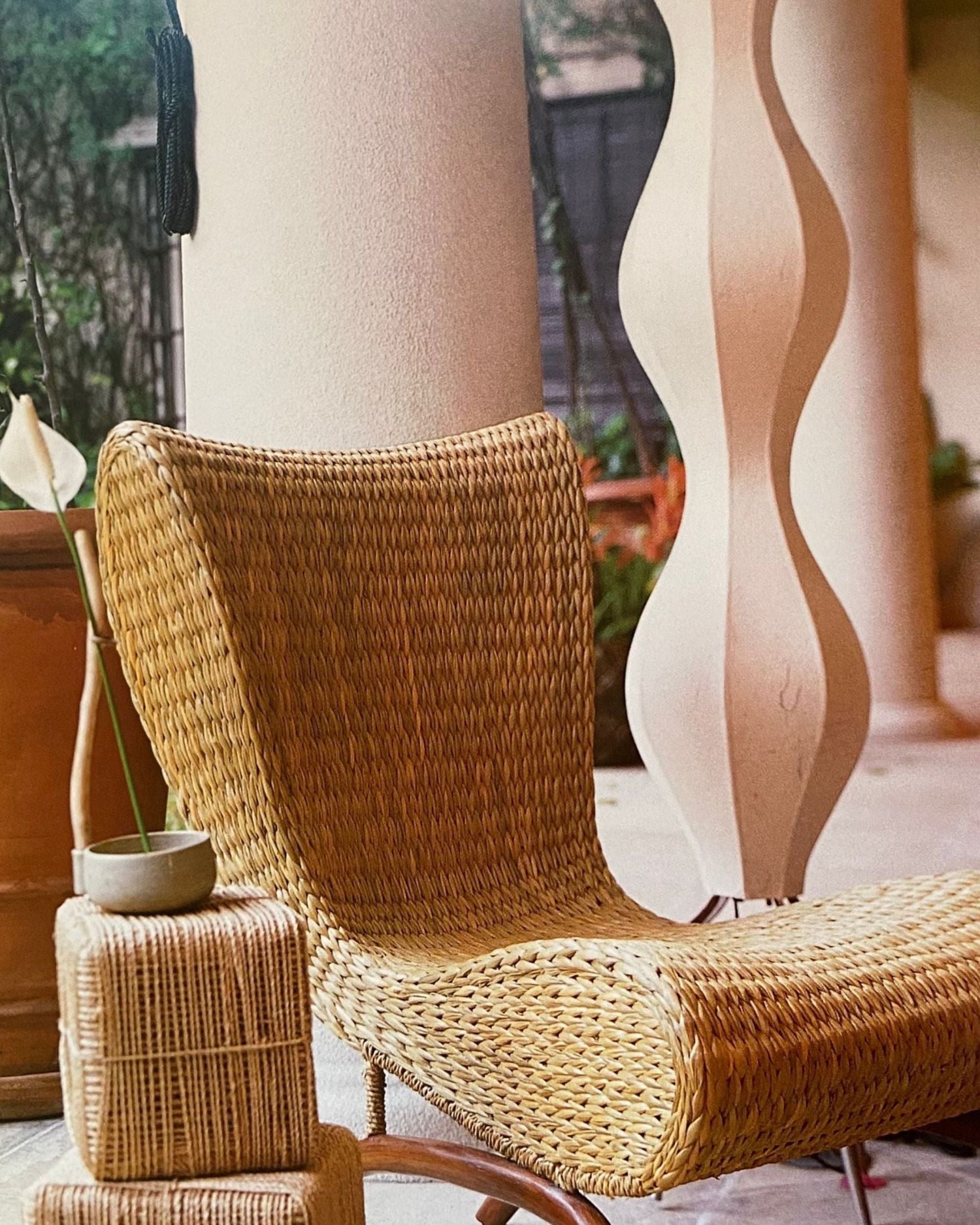 Pestil Books for vitruta Tropical Interiors: Contemporary Style in the Phillippines