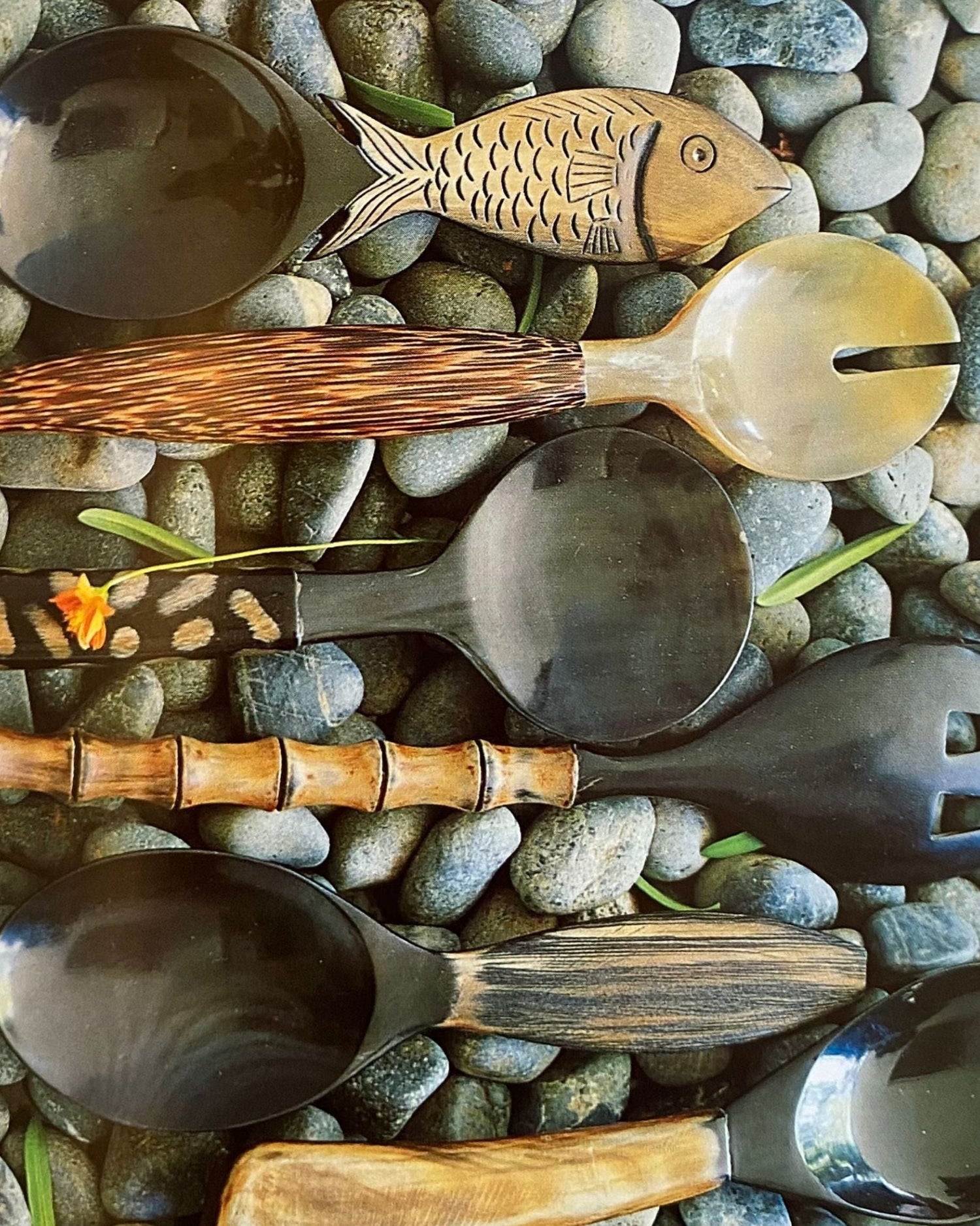 Pestil Books for vitruta Tropical Interiors: Contemporary Style in the Phillippines