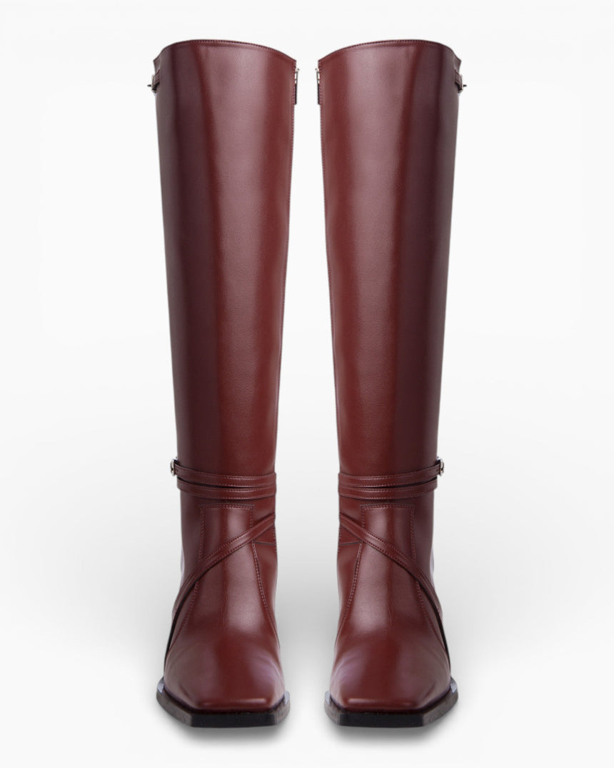 Prev Alicia Kadın Bot