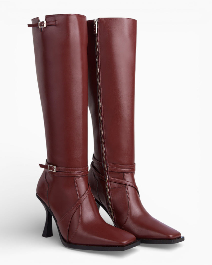 Prev Alicia Kadın Bot