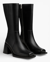 Prev KAREL X Kadın Bot