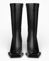 Prev KAREL X Kadın Bot