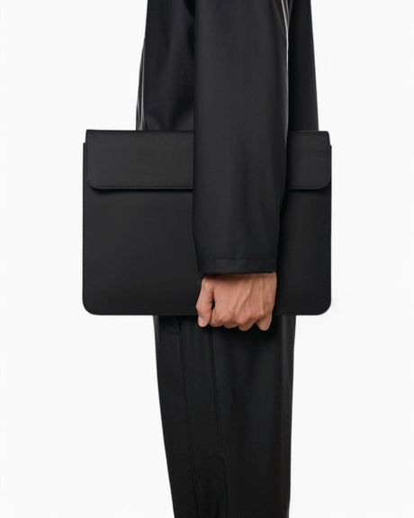 Rains Laptop Portfolio 15"