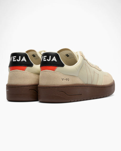 VEJA V-90 Leather Kadın Sneaker