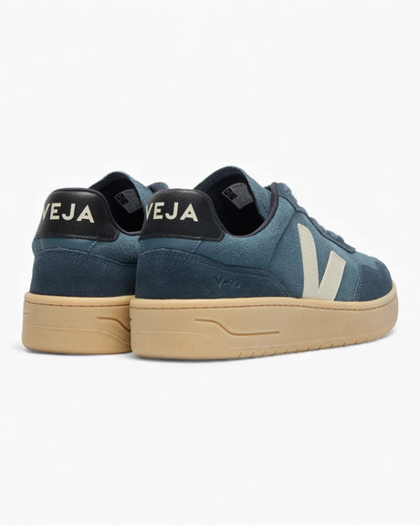 VEJA V-90 Suede Kadın Sneaker